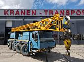 Liebherr LTM 1060-2