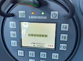 Liebherr LTM 1230-5.1 