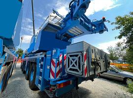 Liebherr LTM 1230-5.1 