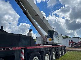 Liebherr LTM 1225