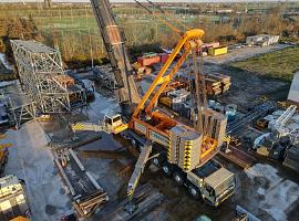 Liebherr LG 1550 / LTM 1800