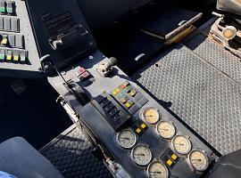 Liebherr LTM 1300
