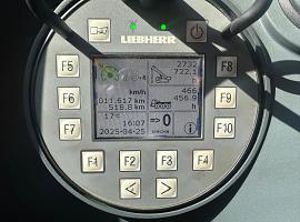 Liebherr LTM 1450-8.1 