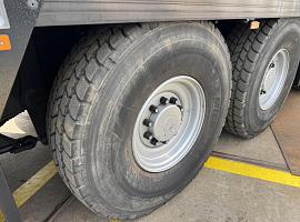 Liebherr LTM 1230-5.1 