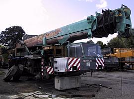 Demag AC 265 for parts