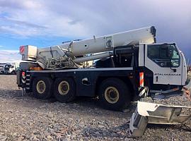 Liebherr LTM 1045-3.1 for parts