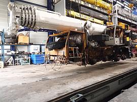 Liebherr LTM 1070-4.2 for parts