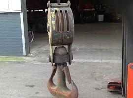 Demag Hookblock 28mm 3 sheave 80t