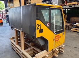 Liebherr LTM 1060-2 lower cabin