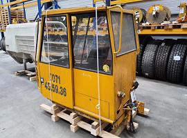 Liebherr LTM 1140 upper cabin