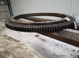 Faun ATF 30-2 slew ring 