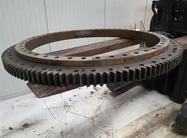Faun ATF 30-2 slew ring 