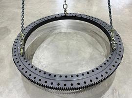 Grove GMK 5130-1 slew ring 