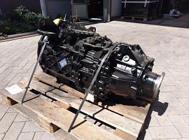 Liebherr LTM 1055-3.2 gearbox Astronic 12 AS 2302  