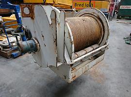 Liebherr LTM 1160 winch