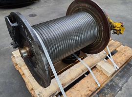 Grove GMK 4075 winch