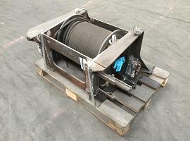 Grove GMK 2035 winch