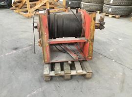 Kato NK 350 winch