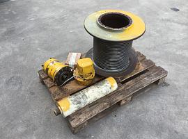 Grove GMK 3050 winch