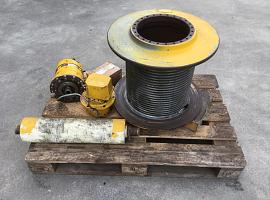 Grove GMK 3050 winch