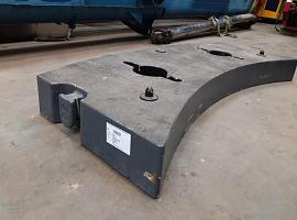 Terex Challenger 4200 counterweight 3,8 ton