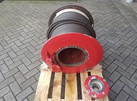 Grove GMK 5130-2 winch