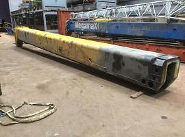 Liebherr LTM 1070 telescopic section 1