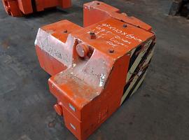 Demag AC 205 counterweight 2.6 ton (0.7/1.9t)