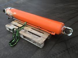 Demag AC 75 boom lift cylinder