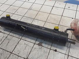 Grove GMK steering cylinder with length sensor