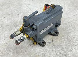 Grove GMK 3050 hand pump cabine tilt