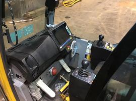 Liebherr LTM 1400-7.1 upper cabin