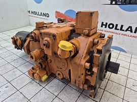 Liebherr LTM 1160 pump with gear pump