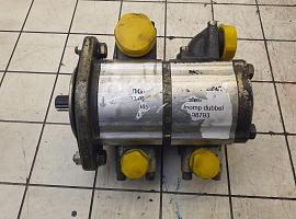 Liebherr LTM 1045-3.1 dual gear pump