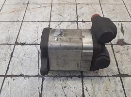 Liebherr LTM 1090 emergency steering pump 