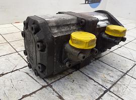 Liebherr LTM 1090-2 TWO-STAGE PUMP