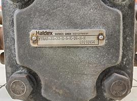 Haldex Barnes dual gear pump 