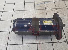 Liebherr LTM 1090 two stage gear pump