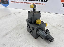 Grove GMK 3055 axle blocking valve