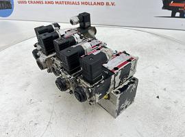 Faun ATF 30-2 auxiliary control valve 