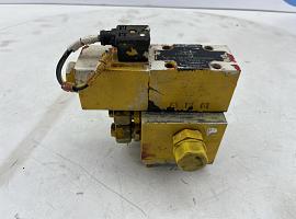 Grove GMK 3050 hydro jib valve
