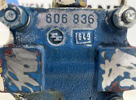 Grove GMK 3050 valve block slewing