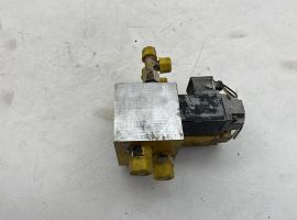 Grove GMK 3050 control block