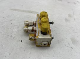 Grove GMK 3050 COLLECTING PIPE