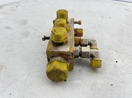 Grove GMK 3050 COLLECTING PIPE