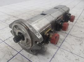 Sauer Sundstrand 3 way gear pump  