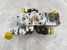 Faun ATF 60-4 valve block