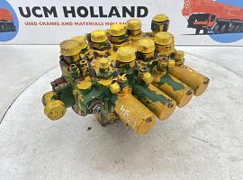 Krupp 70 GMT quadruple mean pressure valve block