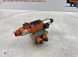 Grove GMK 3055 CONTROL BLOCK