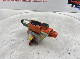 Grove GMK 3055 CONTROL BLOCK